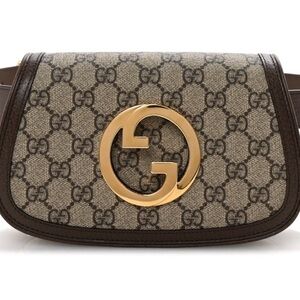 Gucci GG Supreme Monogram Blondie W/COA Crossbody/Belt bag- Excellent condition
